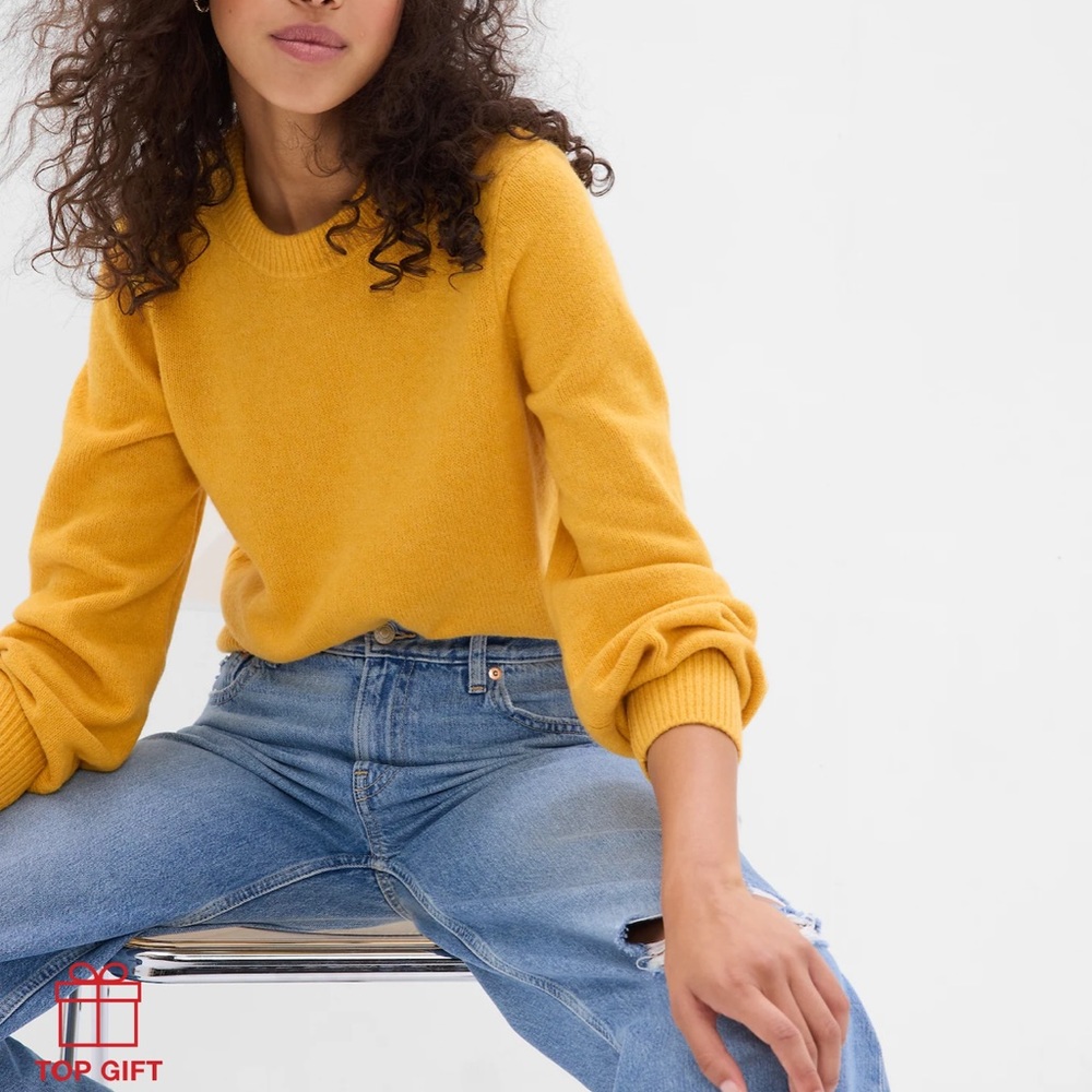 GAP CashSoft Crewneck Sweater